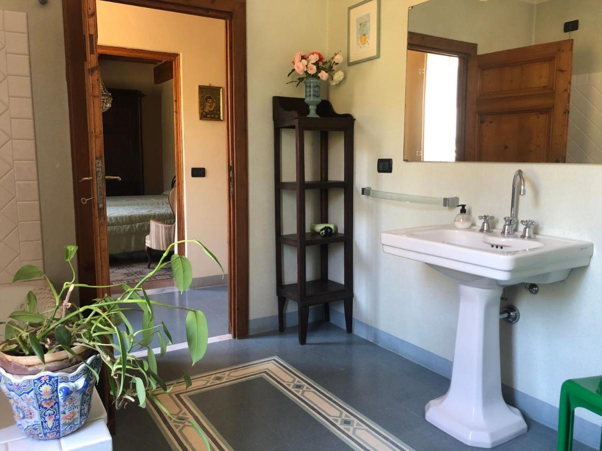 Casa Marce A "Sonno" Bed & Breakfast Porcari Ngoại thất bức ảnh